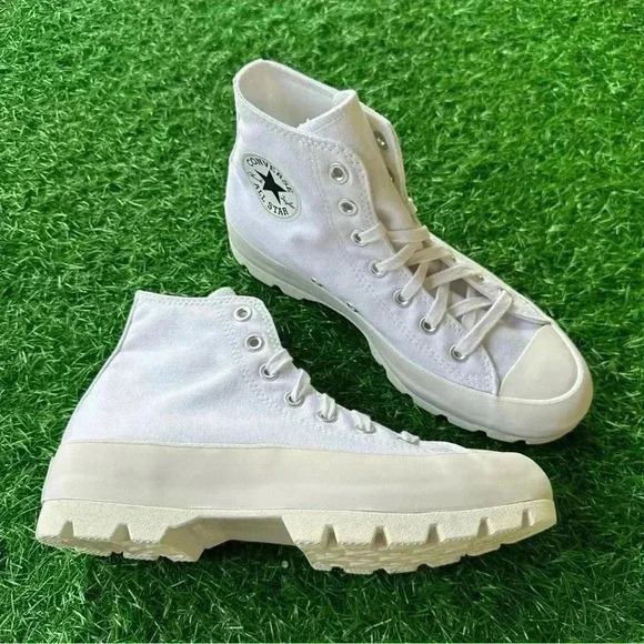 ✨New Converse Chuck Taylor All Star Lugged Hi White - Picture 3 of 9